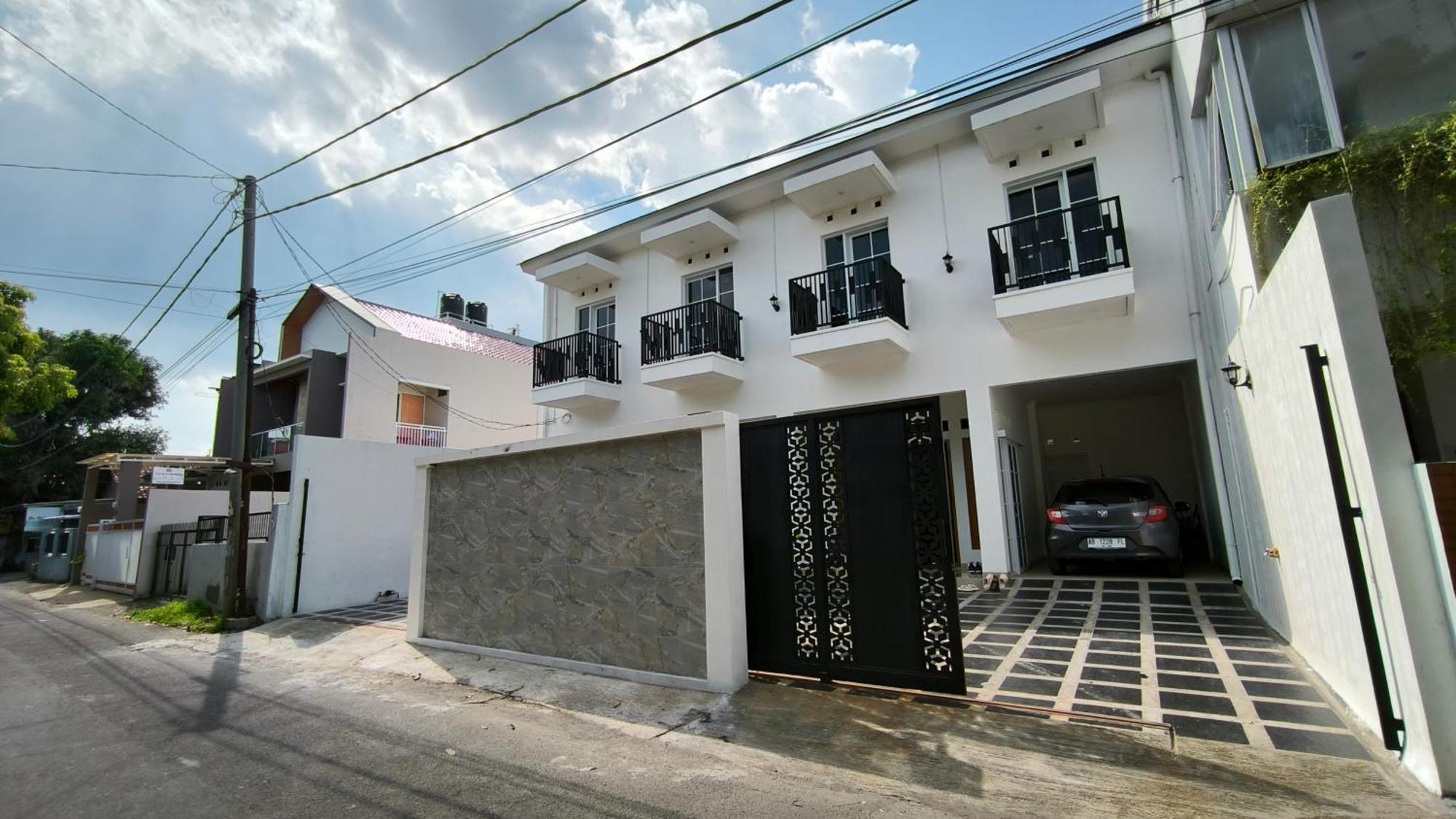 House Of Bedjo Powered By Cocotel Yogyakarta Eksteriør billede